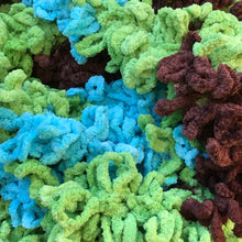 Load image into Gallery viewer, Crochet Cowl, Womens scarf, Chunky Cowl, Loop Infinity Scarf, Chain Necklace, Chain Scarf, Multicolor Scarves, Crochet Jewelry, Gift for mom-The Garden of Felt by Marina