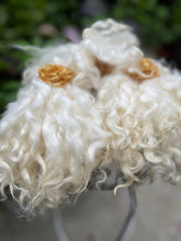 Load image into Gallery viewer, Christmas gift, Natural locks, Wool fleece for felting, Spinning, Needle felting, Waldorf hair, Minifee monster, Doll making, Craft supply
