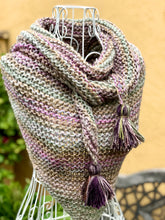 Load image into Gallery viewer, Knitted Neckerchief for Women-The Garden of Felt by Marina