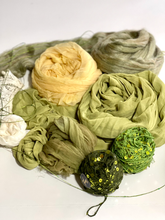 Load image into Gallery viewer, Kit for Wet Felting, Felting Supplies-The Garden of Felt by Marina