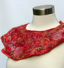 Load image into Gallery viewer, Red Felted Collar for Women, Handmade Necklace With Glass Beads, Wool Felt Collar Necklace-The Garden of Felt by Marina