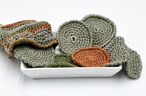 Handmade Makeup Reusable Remover Wipes, Reusable Crochet Makeup Remover Pads, Zero Waste, Washable Reusable Pad, Facial Set-The Garden of Felt by Marina