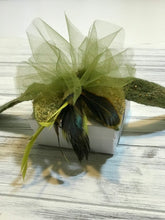 Load image into Gallery viewer, Wool Cuff, Felted Bracelet 