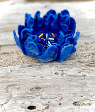 Load image into Gallery viewer, Wool Flower Felted Brooch. Handcrafted Felt Brooch-The Garden of Felt by Marina